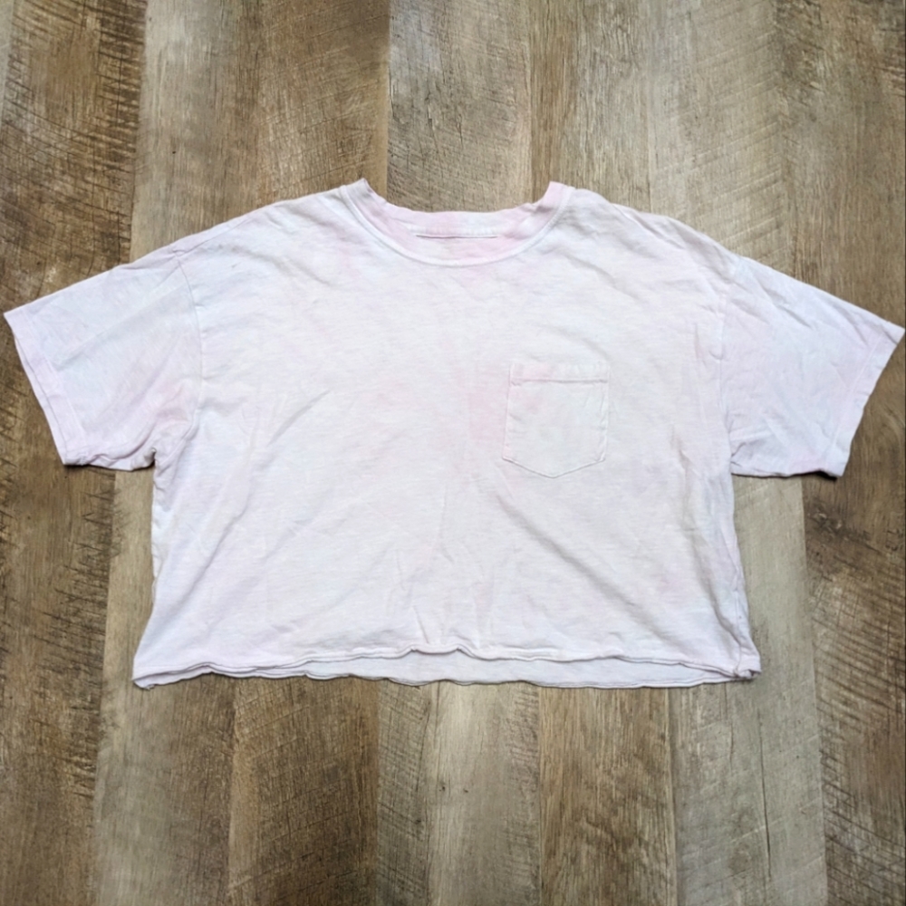 American Eagle Outfitters Pink and White Tie Dye Cropped Top